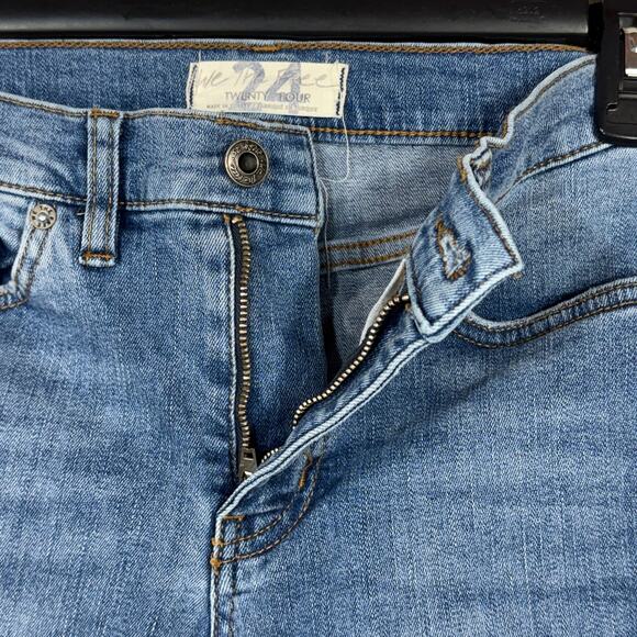 Free People SZ 24 Great Heights Jeans Distressed Low-Rise Frayed Hem We The Free - Picture 8 of 11